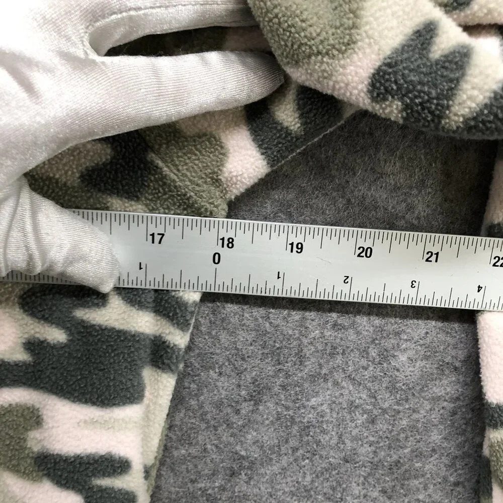 Children's Place Fleece 1/4 Zip Pullover Girls L 10/12 Pink Green Camo‎ Sweater